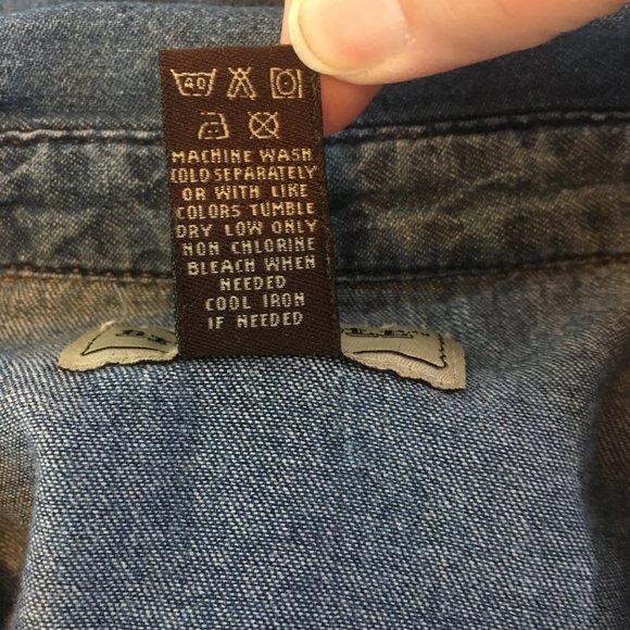 Bit & Bridle Womens Blue Chambray Button Front Fitted Shirt, Long Sleeves, Top L - Picture 8 of 8